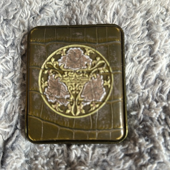 MAC cosmetics 6 eyeshadow - Picture 3 of 4